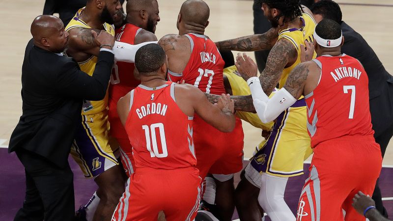 3 Players Ejected After A Full-On Brawl During The Lakers-Rockets Match