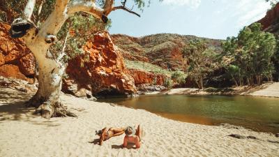 You Can Currently Fly To Alice Springs For $169 If You’re Fully Into Nature
