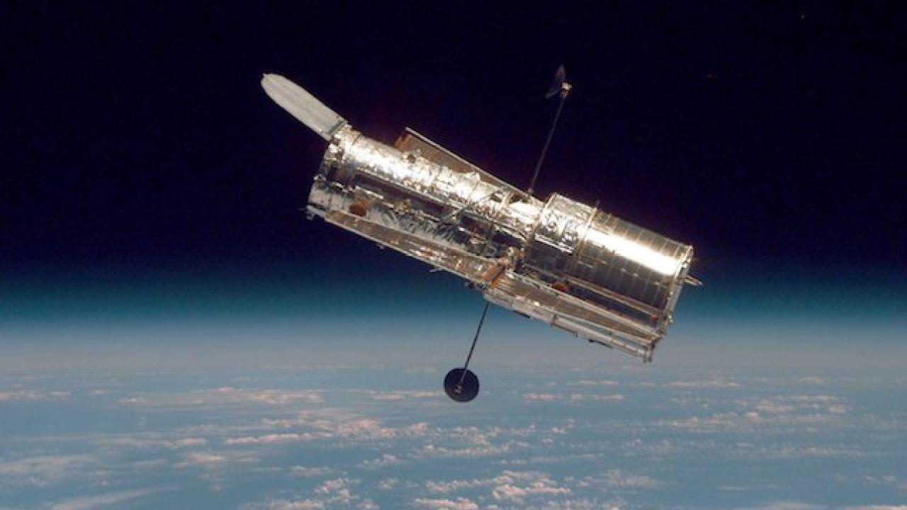 NASA Has Seemingly Fixed The Hubble By Giving It A Good, Healthy Shake