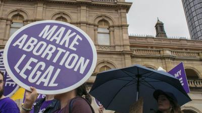 NSW Urged To Decriminalise Abortion After Last Night’s Historic Vote In QLD