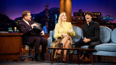 Busy Philipps Felt Bad About Telling The World Noah Centineo Ghosted Her Mate