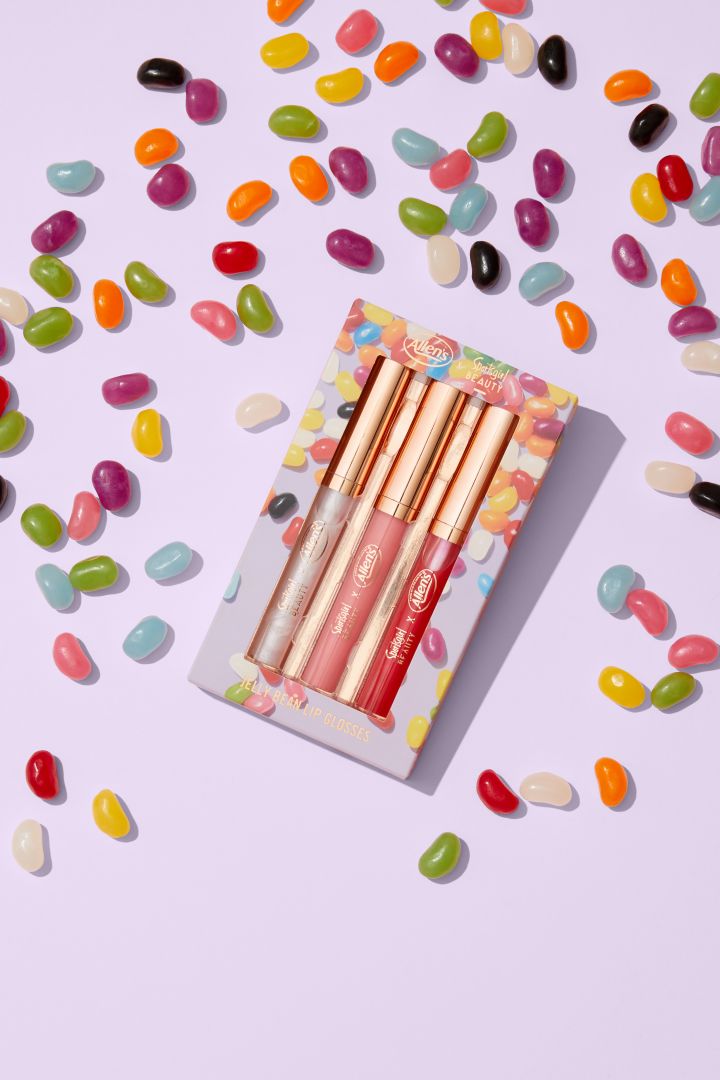 Sportsgirl Just Dropped A Makeup Line Dedicated To Your Fave Aussie Lollies