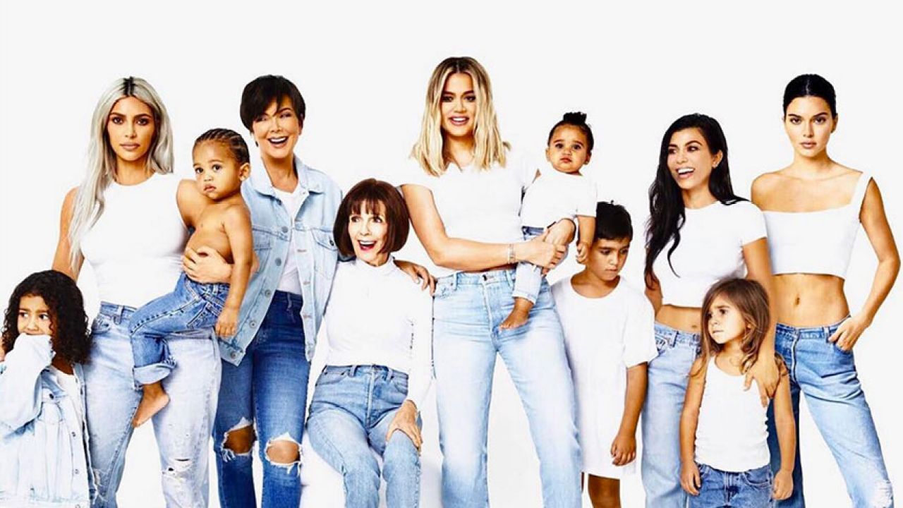 We’re Sad To Report That There May Not Be A Kardashian Xmas Card This Year