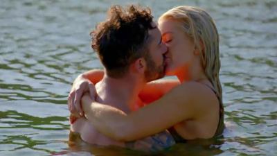 ‘BACHIE’ RECAP: It Is Far Too Cold For These Two To Be Humping Underwater