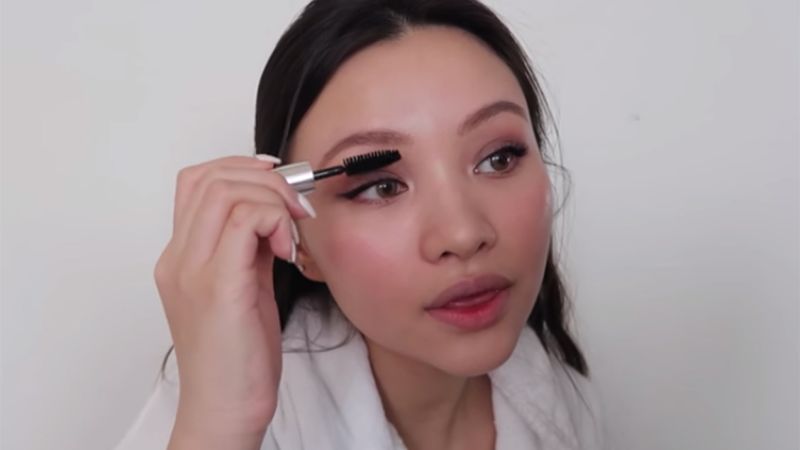 “Dick Appointment” Makeup Tutorials Are Peak Valentine’s Day Beauty Inspo