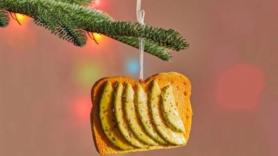 These Avocado Toast And Rosé Tree Decorations Are All We Want For Xmas