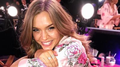 A VS Angel Is Casually Flaunting Her Engagement Ring Ft. 20 Goddamn Diamonds