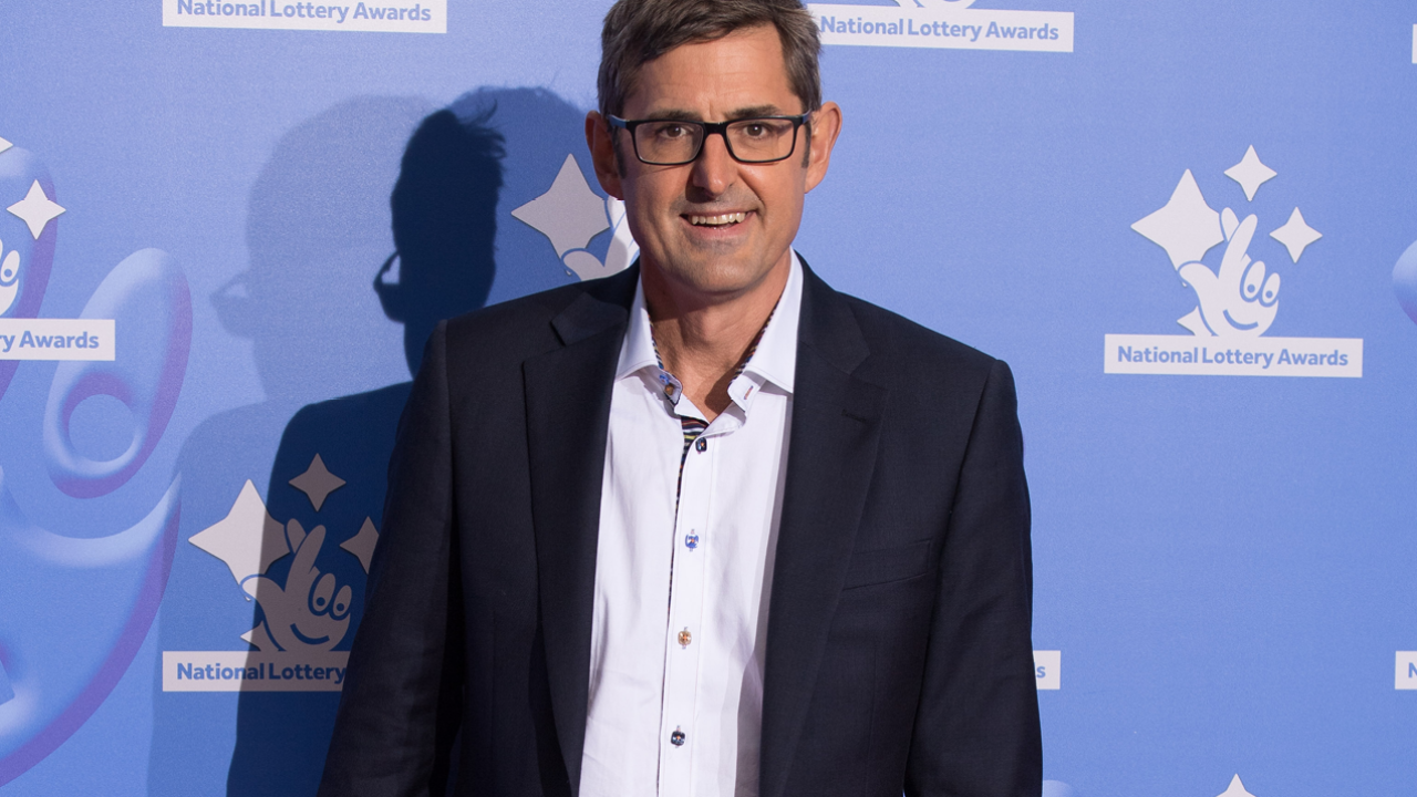 Louis Theroux Says He Wants To Do A “Three-Parter” Doco On Australia