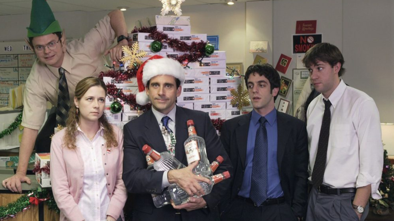 Here’s A Bunch Of Spirit-Lifting Christmas Drinks To Get Things Festive