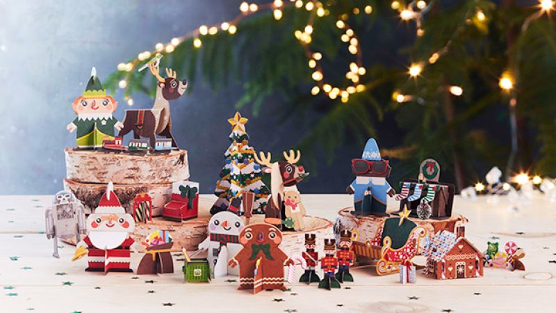 Woolies Is Coming For Coles With Their Own Line Of Collectible Xmas Minis
