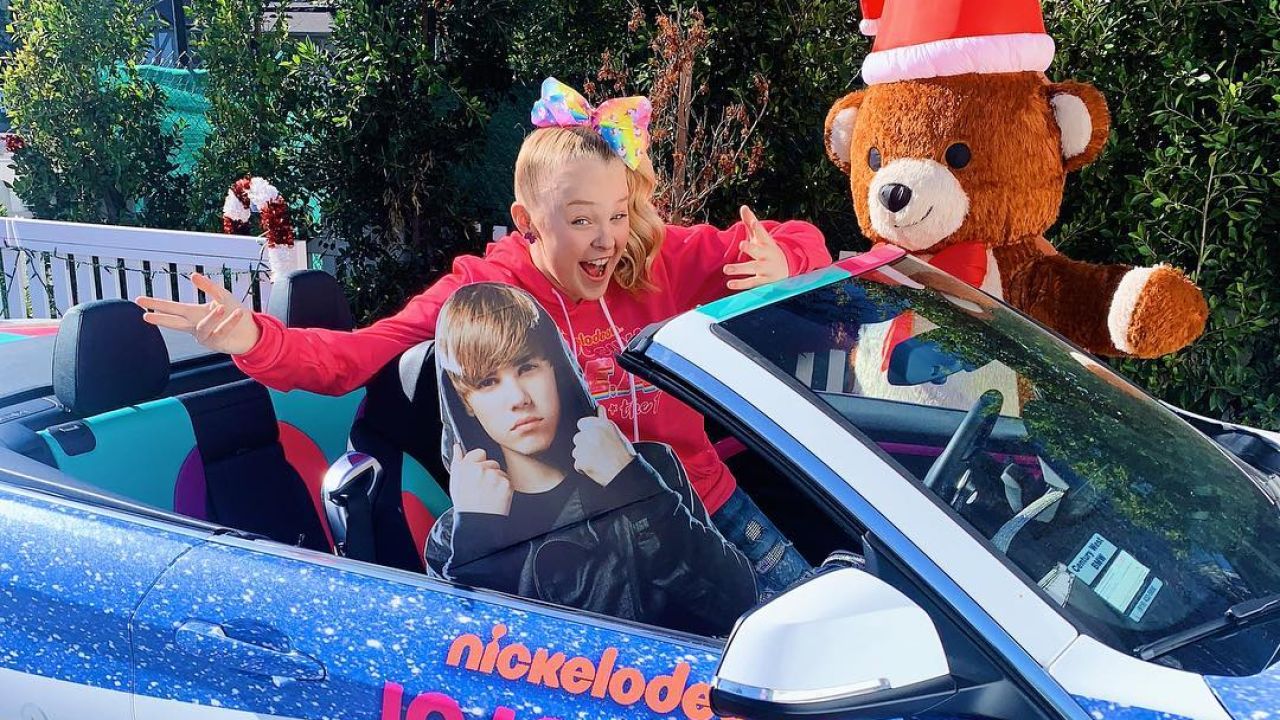 It’s Hard To Tell If Justin Bieber & JoJo Siwa Are Actually Feuding Or Not