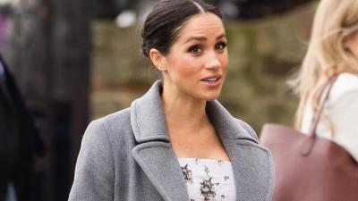 Queen Elizabeth’s Former Aide Threw Shade At Meghan Markle & How Fkn Dare He