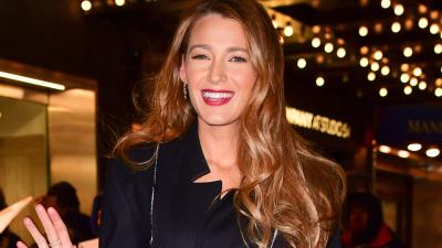 Blake Lively’s $3k Designer Dress Looks Like It Was Sewed By Her 4-Yr-Old Daughter