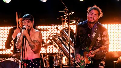 Post Malone Performing With RHCP Is A Thing Now & You’ll Have To Deal With It