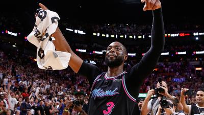 Dwyane Wade Sunk The Golden State Warriors With A Hall-Of-Fame Buzzer Beater