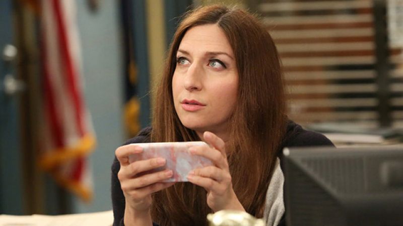 Gina Linetti Just Said Goodbye To ‘Brooklyn Nine-Nine’ & Fans Are Not Coping