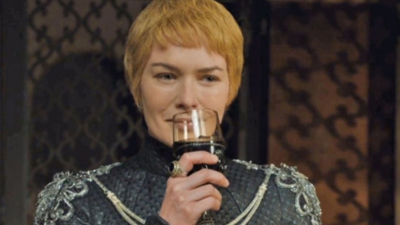 GOT’s Lena Headey Annihilated A Troll Who Shamed Her For Going Makeup-Free