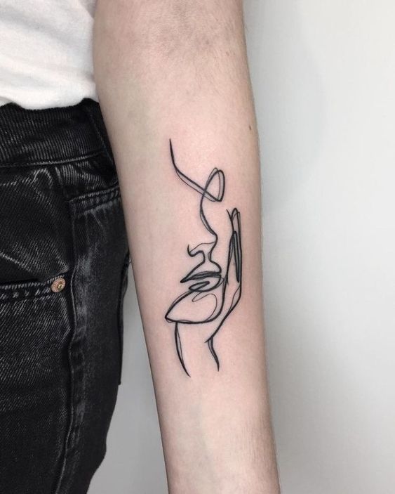 Prepare To See These 5 Achingly Cool Tattoo Trends Everywhere In 2019