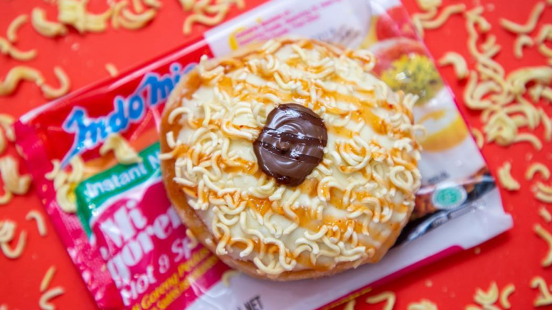 Mi Goreng Doughnuts Have Popped Up In Melbourne & Our Mouths Are Confused