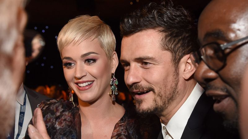 Katy Perry Reveals Orlando Bloom’s V-Day Proposal Was A Mid-Air Disaster