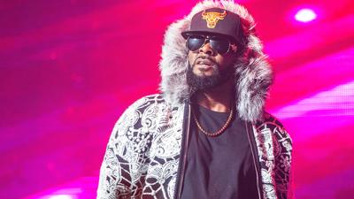 R. Kelly Claims He’ll Be Touring Australia “Soon” & Sure You Will, M8