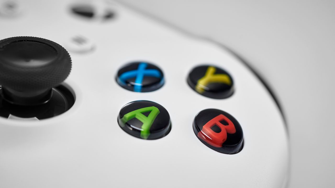 Microsoft Might Be Launching Its Disc-Less Xbox As Soon As Next Month