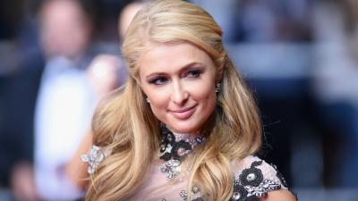 Paris Hilton Says She Doesn’t “Have Time For Love” & It’s A 10/10 Mantra