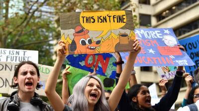 Wrap Your Eyes Around The Spiciest Signs From Today’s Student Climate Strike