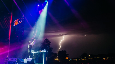 Hot Dub Time Machine Drops Free Shows To Make Up For Storm-Ravaged Event