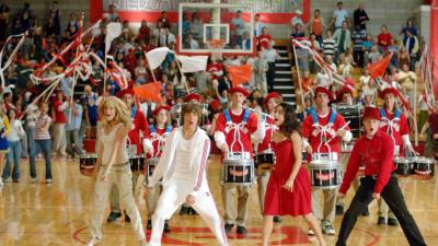 Zac Efron Is Heaps Keen To Cameo In The New ‘High School Musical’ Series