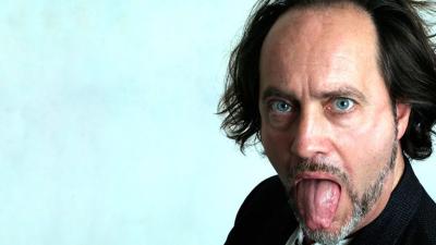 Stand-Up Comedian Ian Cognito Dies On Stage During Performance 