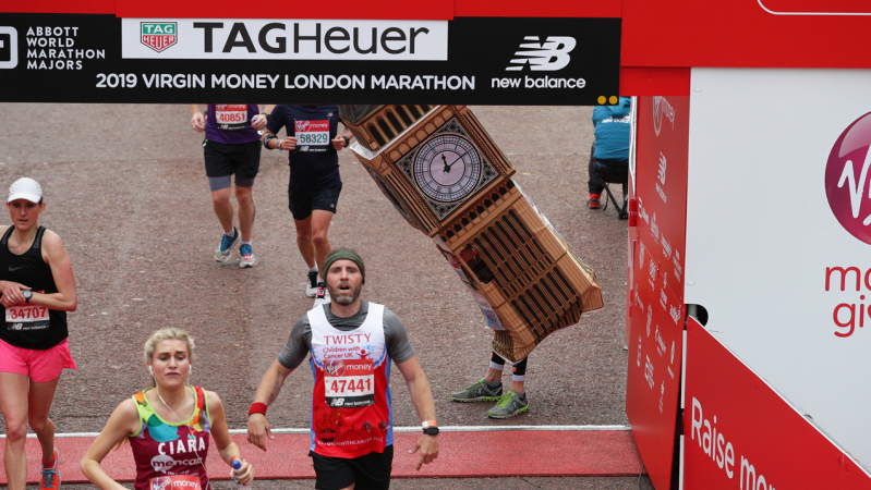 A Man Dressed As Big Ben Montague St Bridge’d Himself At The London Marathon