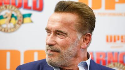 Arnold Schwarzenegger Surprisingly Chill After Copping Flying Kick From Fan