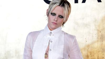 We Regret To Inform You That Kristen Stewart Has Crossed Over To The Volturi