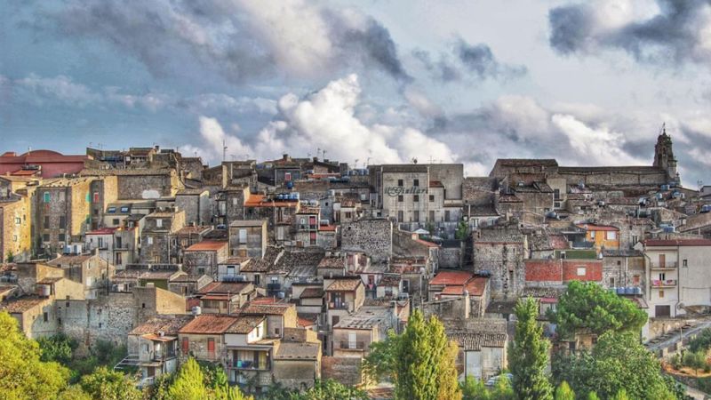 HOLY SHIT: You Could Own A House In Sicily For Less Than Yr Morning Java
