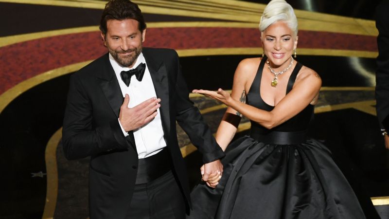 There’s Hot Rumours Flying That Gaga & Bradley Cooper Will Play Glastonbury This Weekend