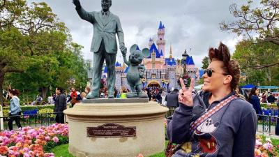 A Flight Attendant Who’s Been To Disneyland 300 Times Helps Us Plan An LA Trip
