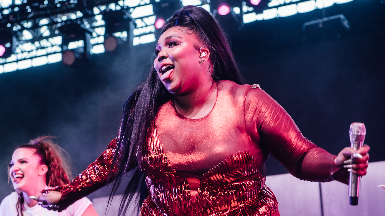 Lizzo Would Love To Be The Next US Bachelorette Ft. Naked Men Feeding Her Grapes