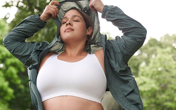 Crop Tops For Sport That'll Give You Coverage If You've Got Big Boobs