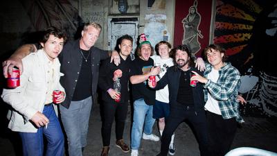 No Big Deal, But Dave Grohl Casually Rocked Up To The Chats’ LA Gig This Week