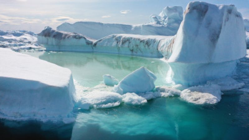 197 Billion Tonnes Of Greenland Ice Just Fkn Melted Into The Ocean So SOS, We Guess