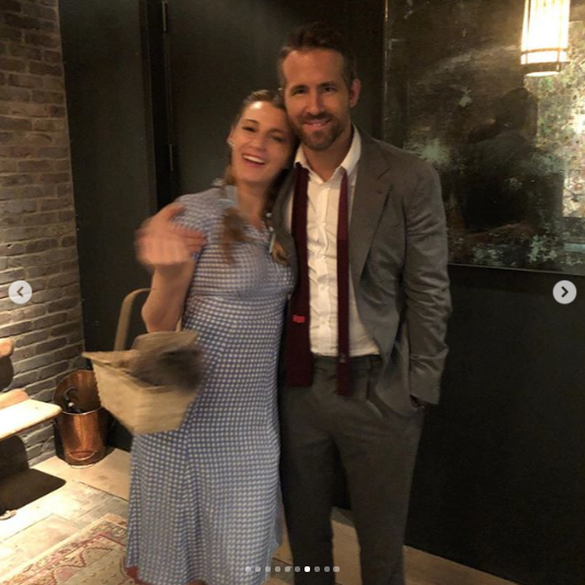 Ryan Reynolds Has Unleashed 10 Premium Piccies Of Blake Lively On Her B-Day
