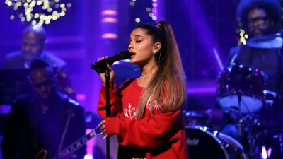 Ariana Grande Says She’s “Very Sick” And In “So Much Pain” During World Tour