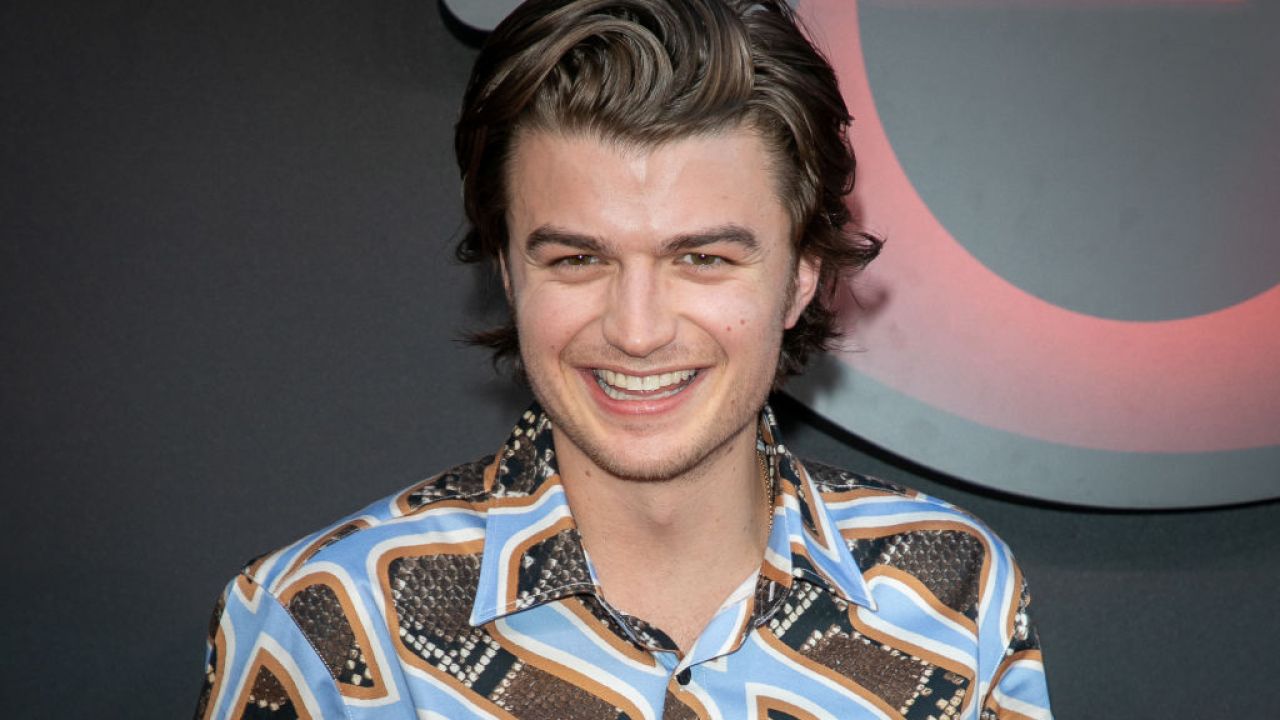 Joe Keery Just Got A Fucking Bowl Cut & I’m Suffering From Secondhand Haircut Regret