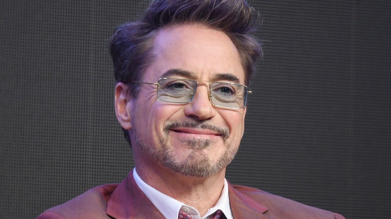Robert Downey Jr Had His Instagram Hacked For An iPhone Giveaway Scam