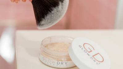 Say Bye To Staining All Your Clothes Bc Fake Tan Drying Powder Is Here To Save You