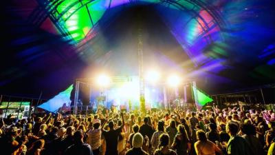 Let Your Inner-Hippy Fly At This World Music Fest On A Tropical QLD Island In Brissy
