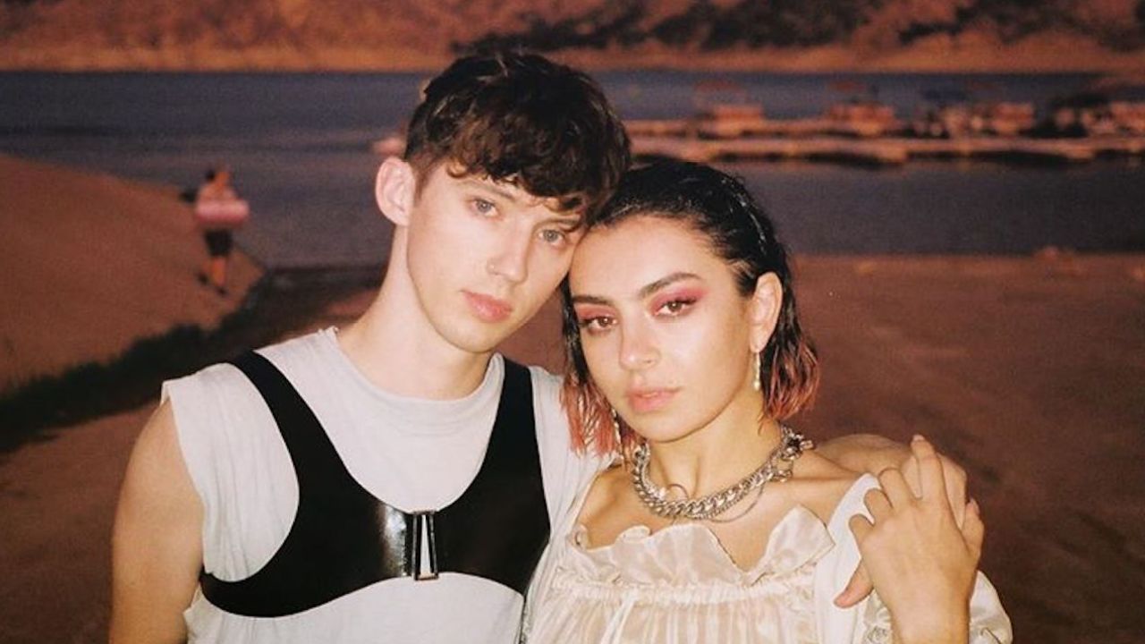 Charli XCX & Troye Sivan Make Club Music For Horny Aliens With Newie ‘2099’