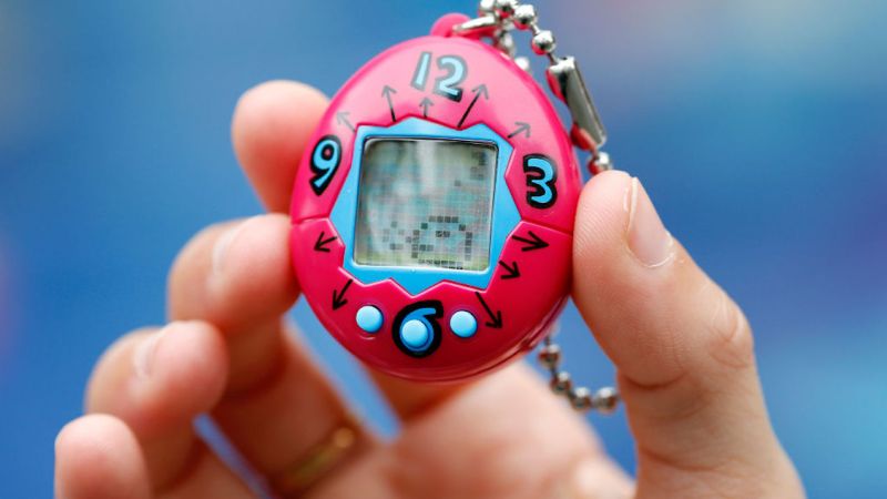 I Tried To Keep A Tamagotchi Alive As An Adult & Managed To Murder It Within 24 Hours