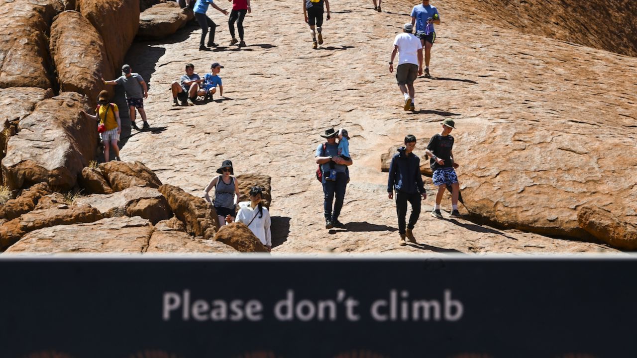 Uluru’s Traditional Owners Are Awaiting The “Magic Moment” The Last Climber Finally Racks Off